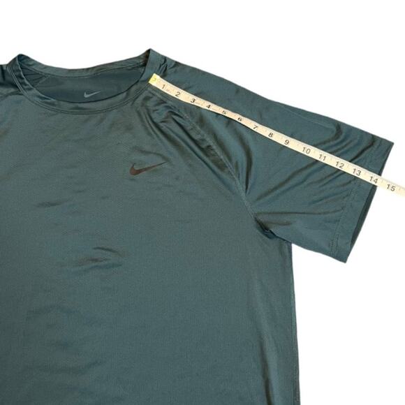 Nike Ready Dri-FIT Short-Sleeve Fitness Top Colour: Deep Jungle/Black Size L - Picture 7 of 14